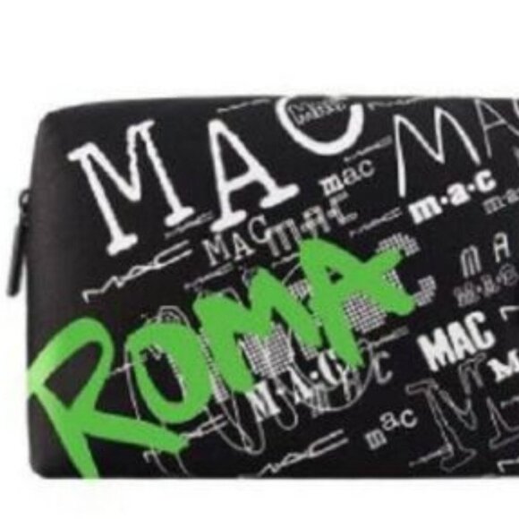 M.A.C Cosmetics Style Voyageur Makeup Bag ROMA - Picture 1 of 2